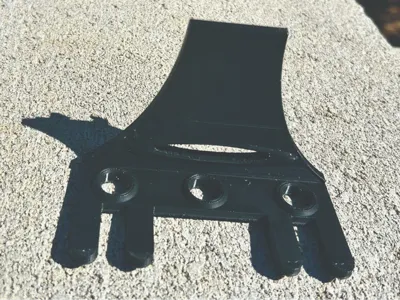 CarPuRide with cable routing, using less material.
