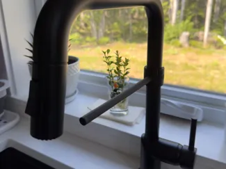 Minimalist Dish Cloth Hanger 