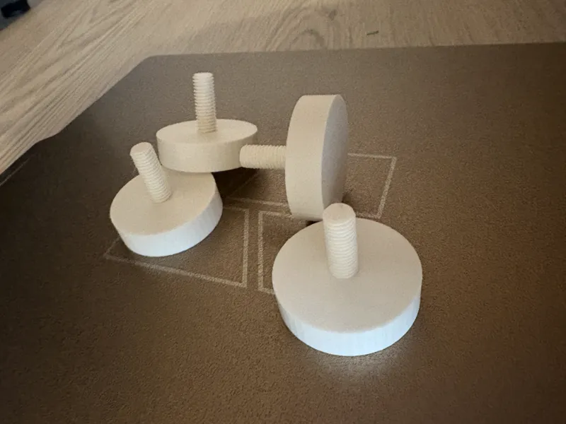 IKEA Besta cupboard feet / legs screw on