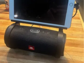 iPad Boombox