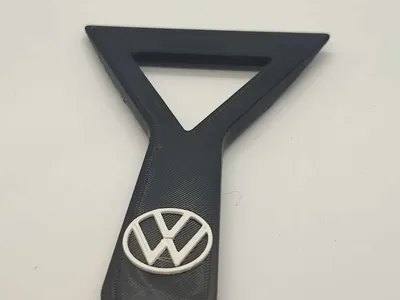 Ice Scaper with cars logo
