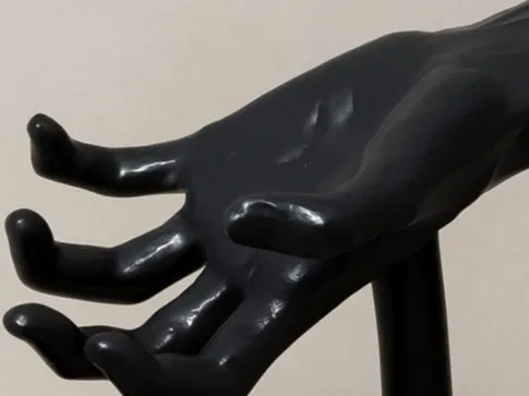 Jewelery hand support