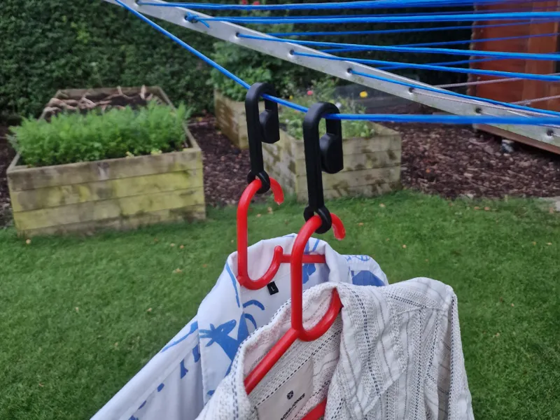 Hanger Hook for clotheslines
