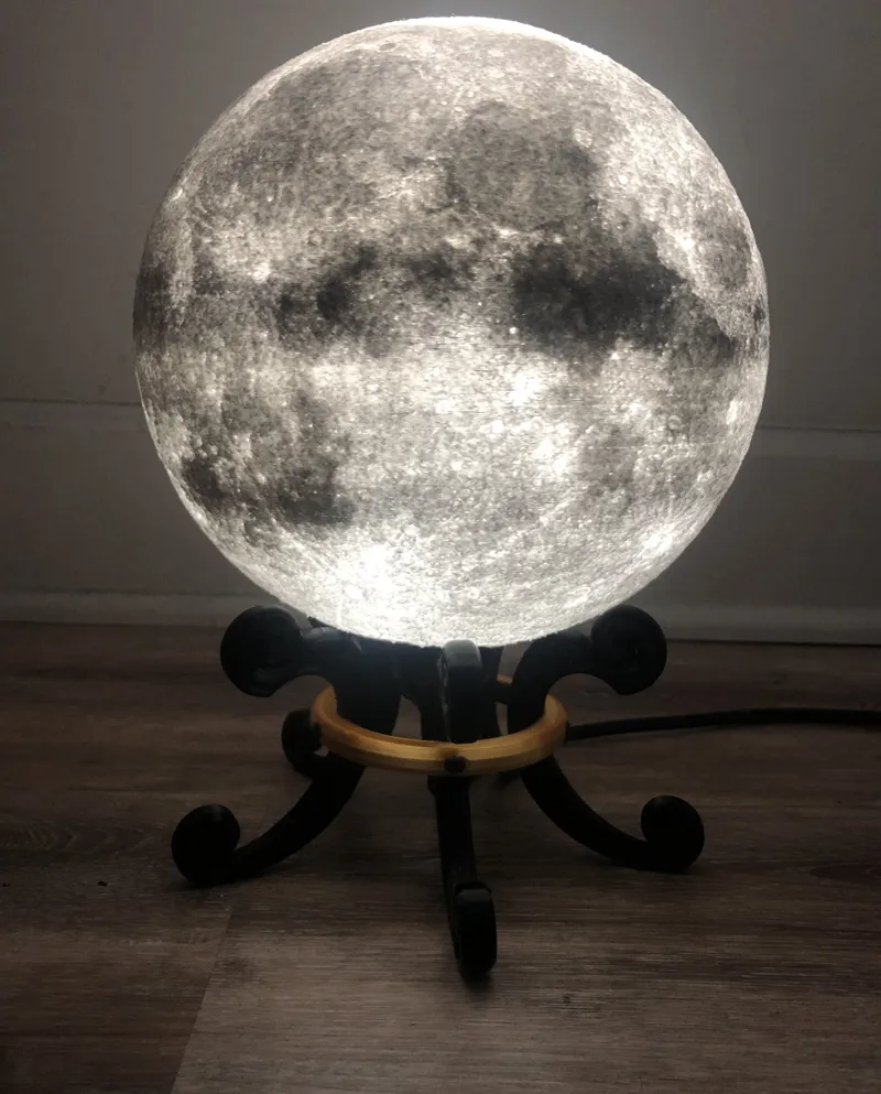 Moon Stand