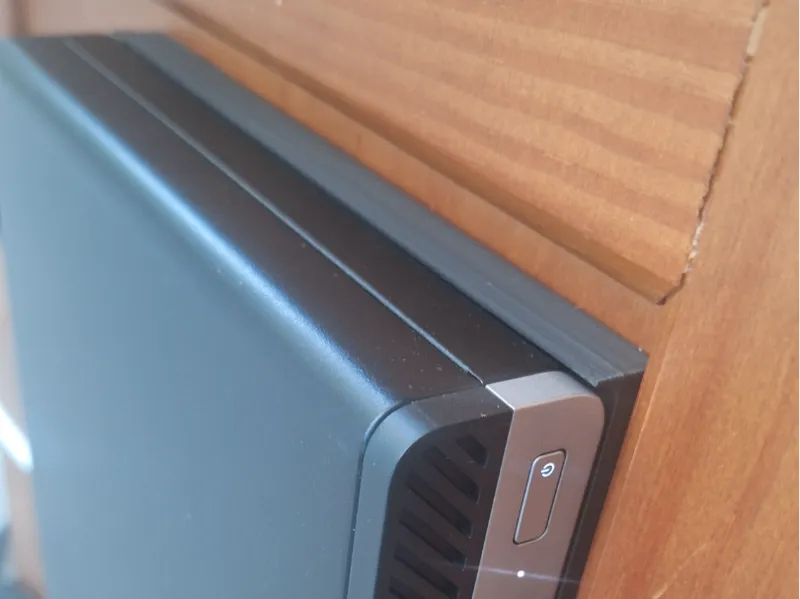 Wall mount for the HP 800 G3 mini