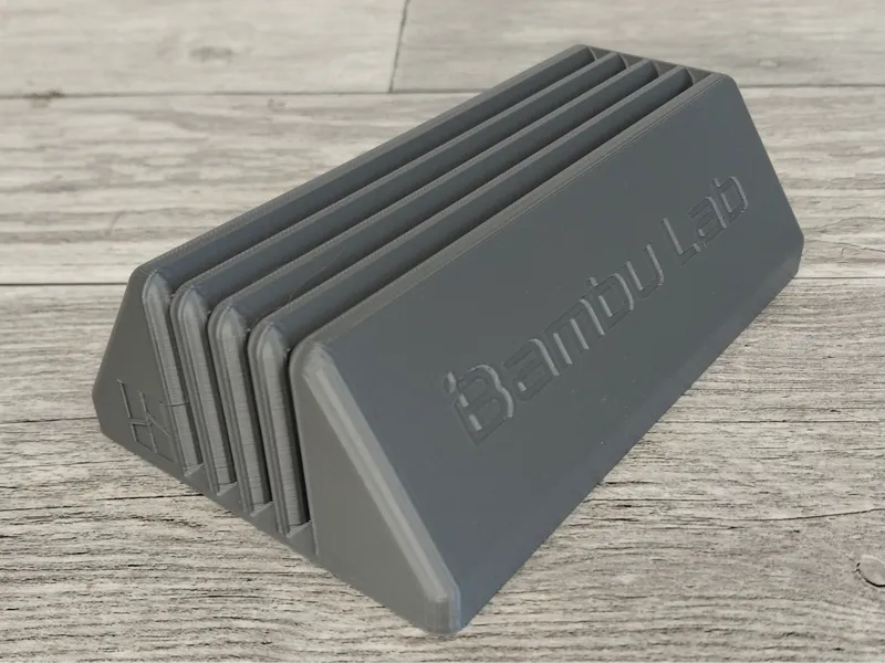 Mini build plate holder