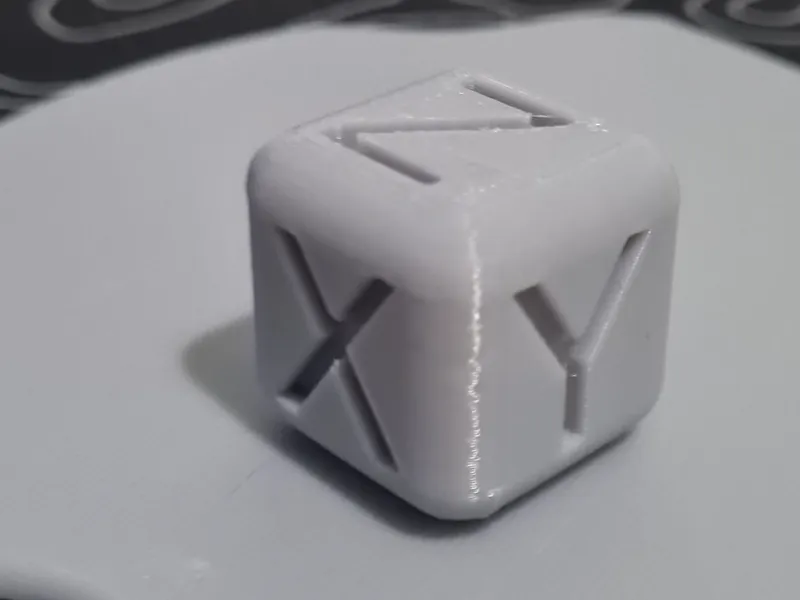 Calibration cube - curved, chamfered and plain