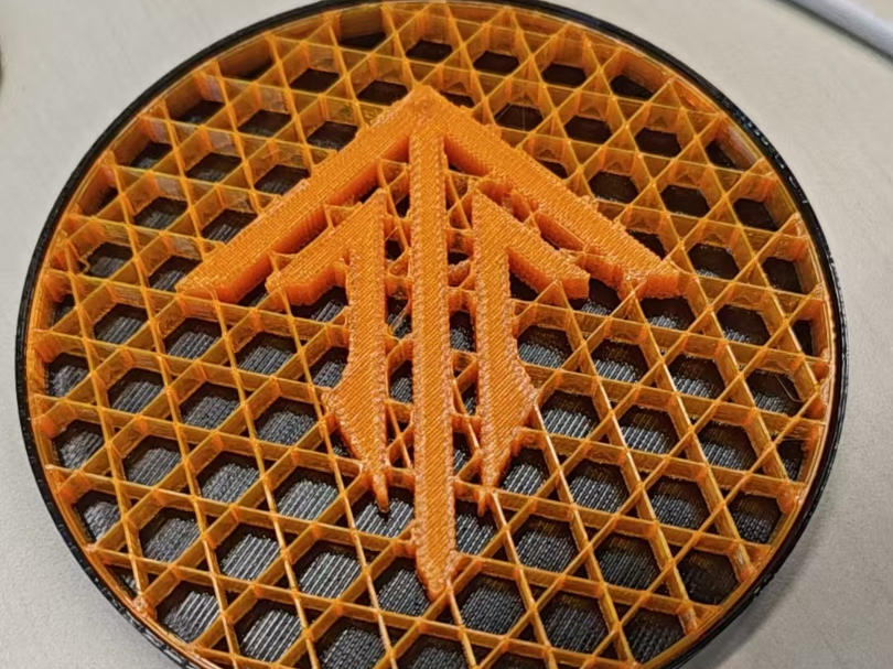 带有冷凝水容器的圆形灵笼logo杯垫