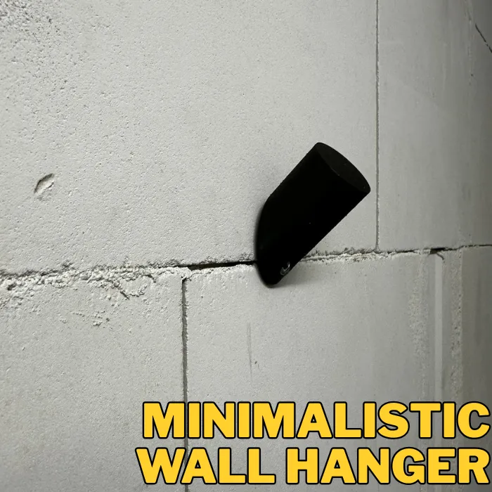 Simple wall hanger