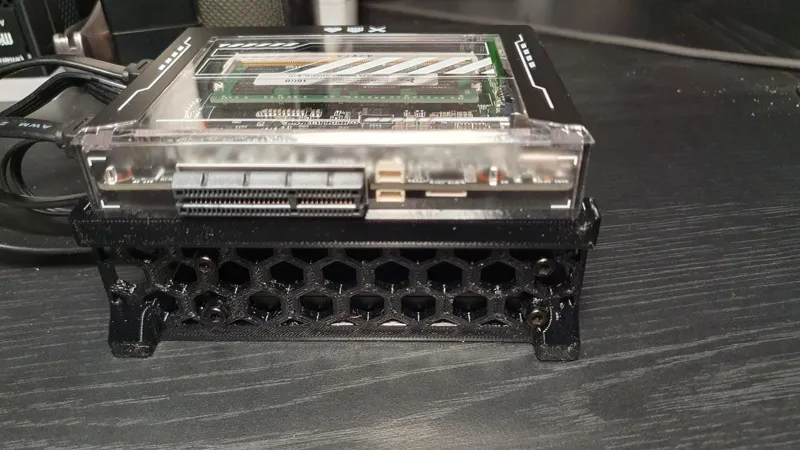 ZimaBlade dual SSD-Case