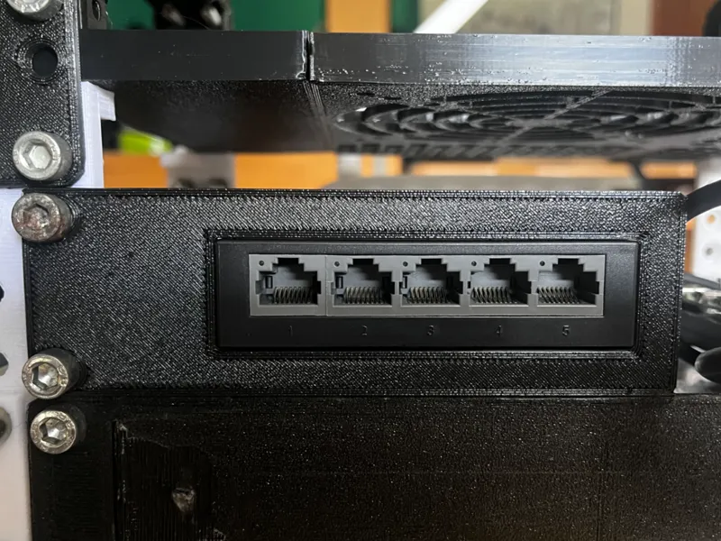 10" Rack TP Link 5 Port Switch Holder Half Size