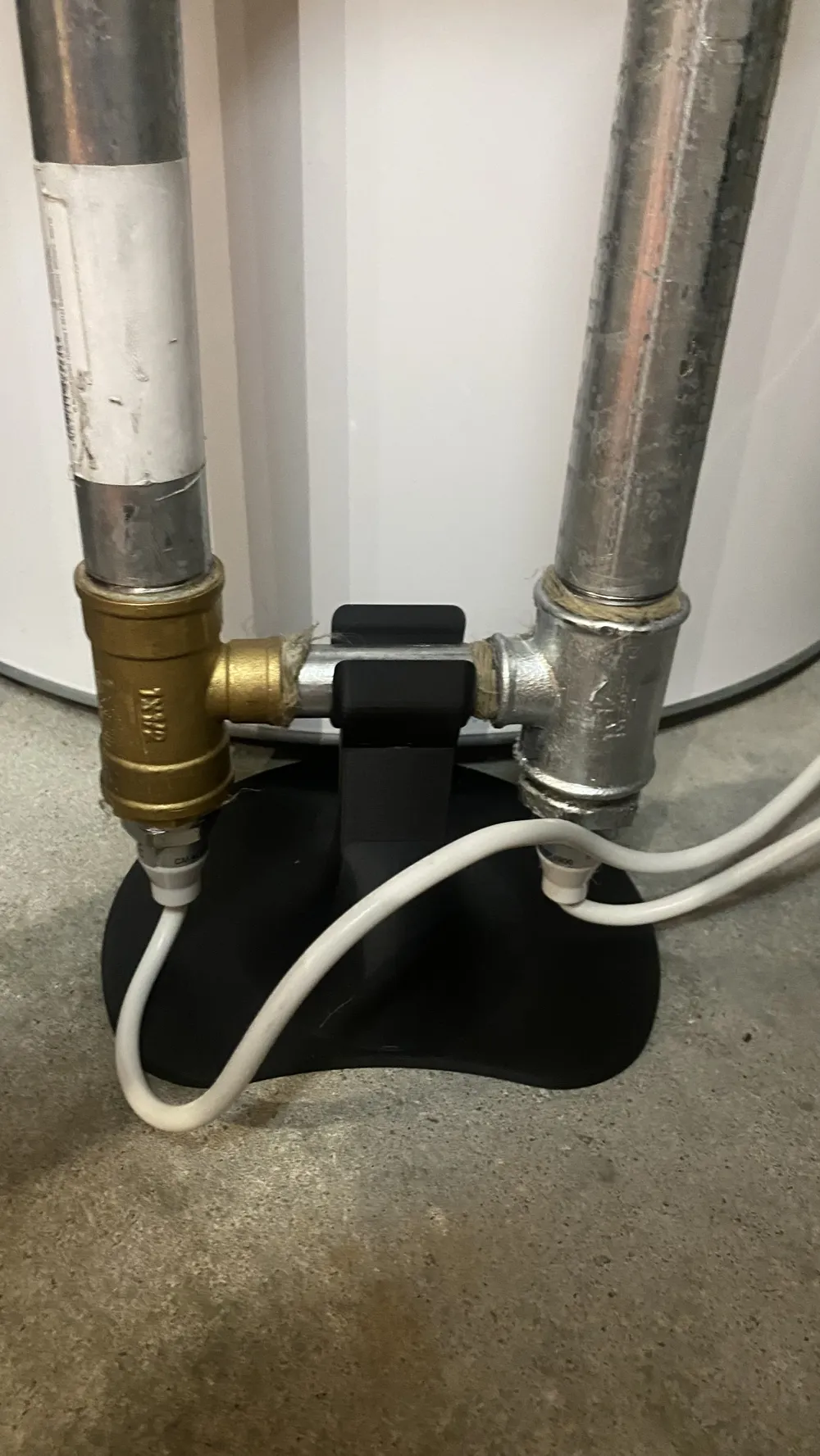 Pipe Mount Utilize Excess Solar Energy by PrelliKablow MakerWorld ...