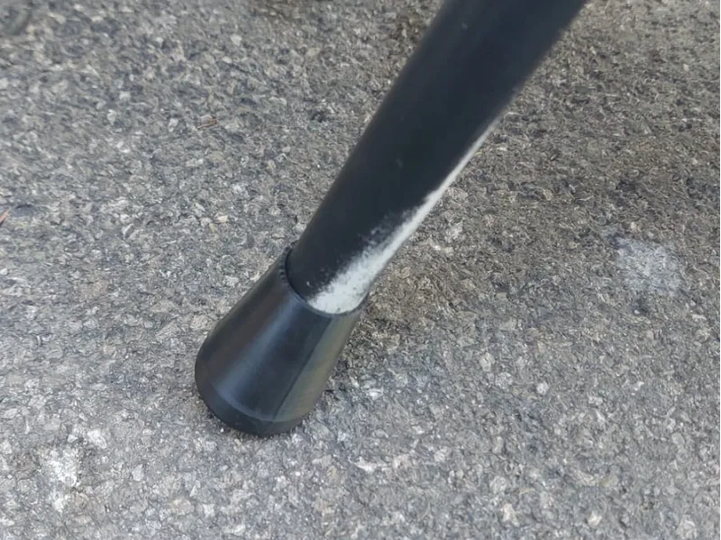 footrest of the Vespa kickstand