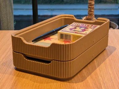 Snap fit organiser tray