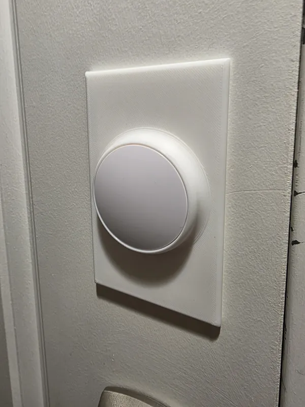 ZigBee Smart Button Apartment Friendly Mount