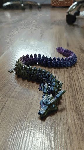 关节可活动的赛博朋克龙