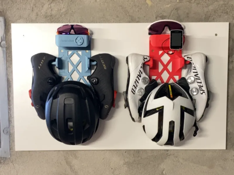 Support présentoir pour équipement de vélo