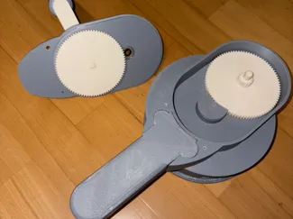 Improved gears for portable air raid siren