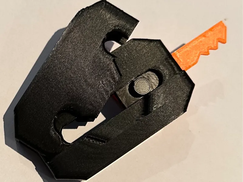 Gravity Keyholder