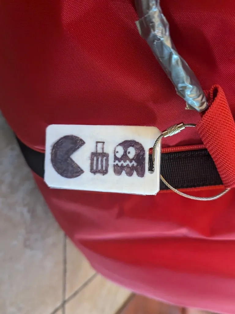 Pacman luggage tag blank
