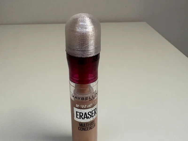 Makeup Maybelline Concealer Cap