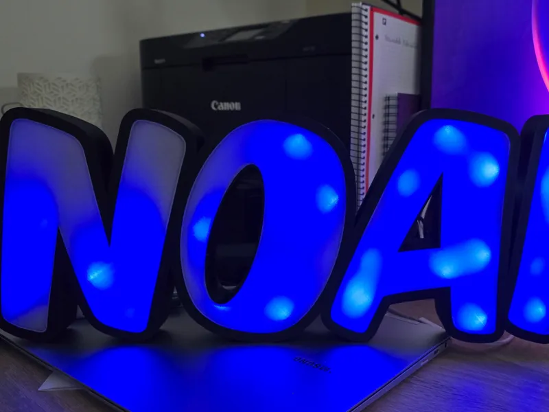LED Namensschild  NOAH