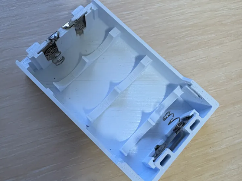 UV5R_Plus_18650_Battery box