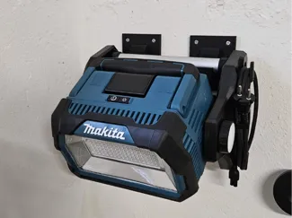 Makita DML809 LED-Baustrahler Halterung