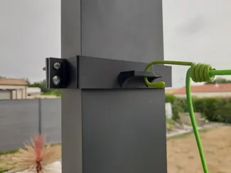 Support pour fil à linge - Carport