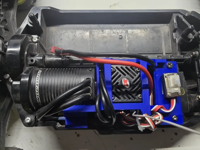 Tamiya TT02B Plasma Edge Regler Halter