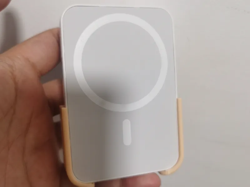 PISEN磁吸充电器置物架