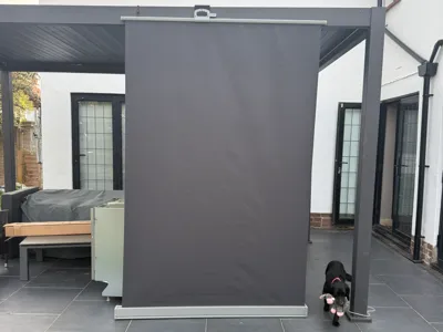 Sun screen - side awning Mirador Louvered Pergola