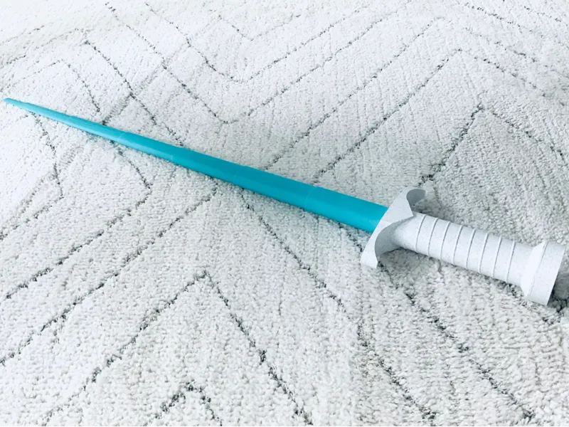 Collapsible Wolf Sword