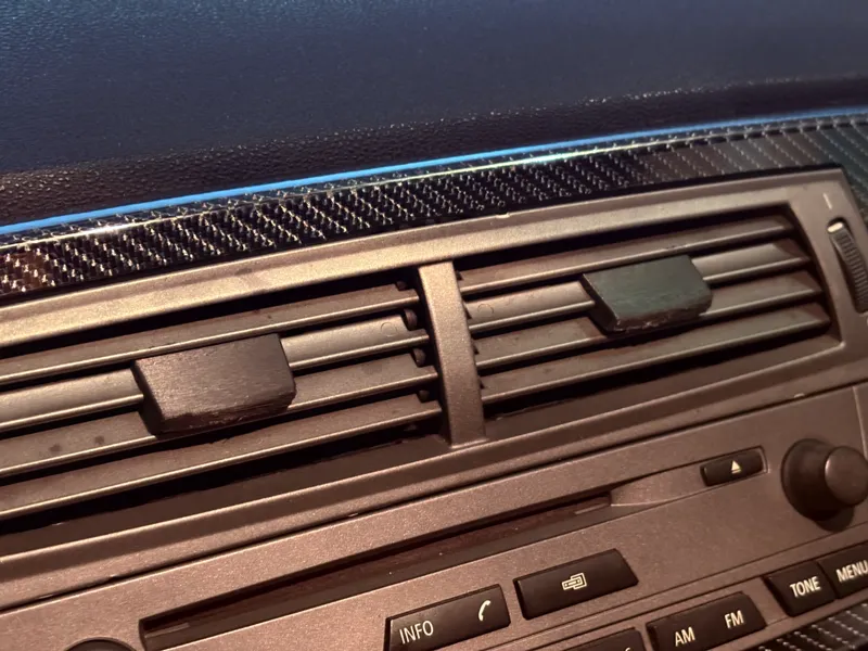 Vent Tab - Car Fresh Air Grille Direction Tab