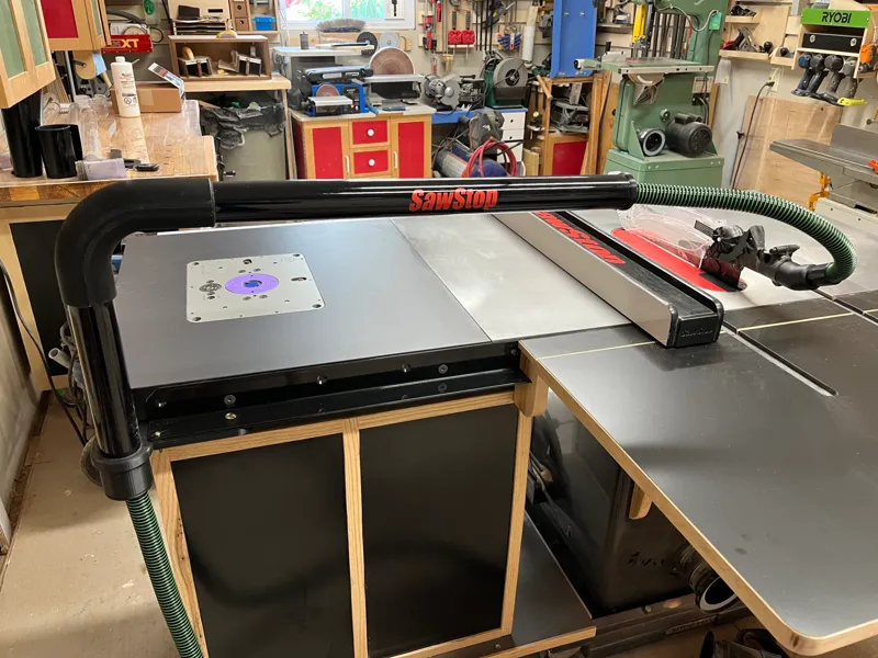 SawStop Over Arm Dust Collection