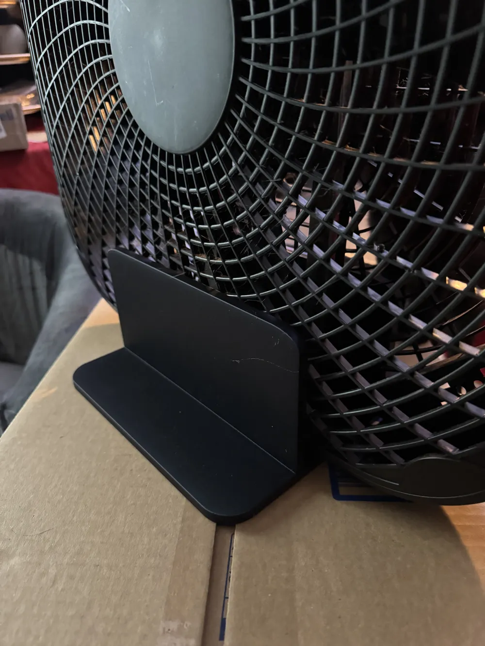 Box Fan Stand by WalkerDF MakerWorld: Download Free 3D Models