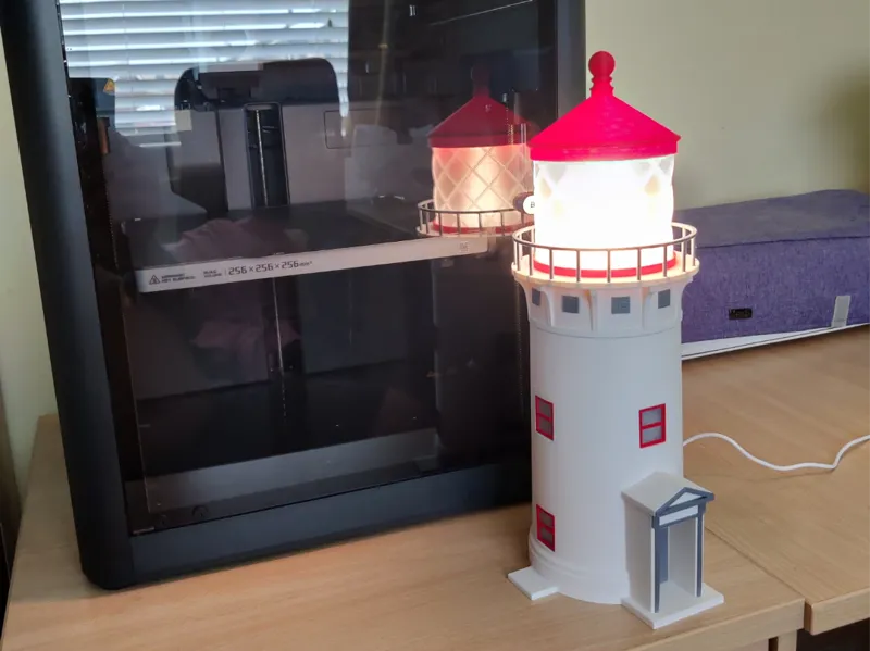 Desk Lamp Kilauea Lighthouse Hawaii 1/48th Scale