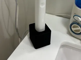 Toothbrush Holder/Charger For Laifen Wave