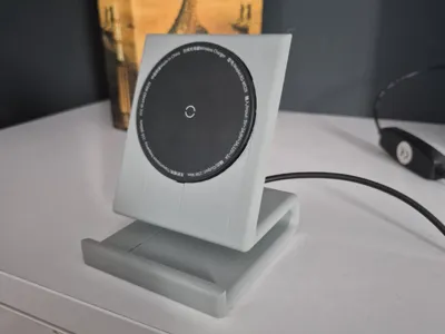 Samsung S24 stand with Baseus Simple Mini3