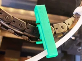 Clip per il Miglioramento dello Scorrimento Catena