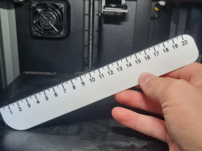 Ruler 20 cm