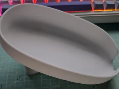 Curved Drainage Soap Dish