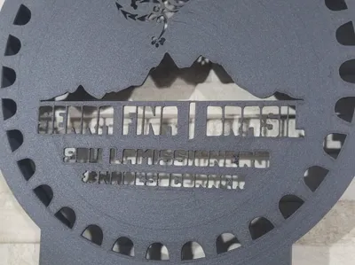 LAMP FOR THE LA MISION TRAIL RUNNERS