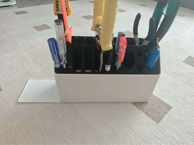 雕刻剪刀尖嘴钳剪线钳螺丝刀铅笔水性笔工具收纳架