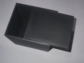 Box with lid