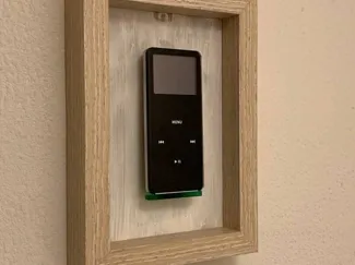 iPod nano 1g wallmount