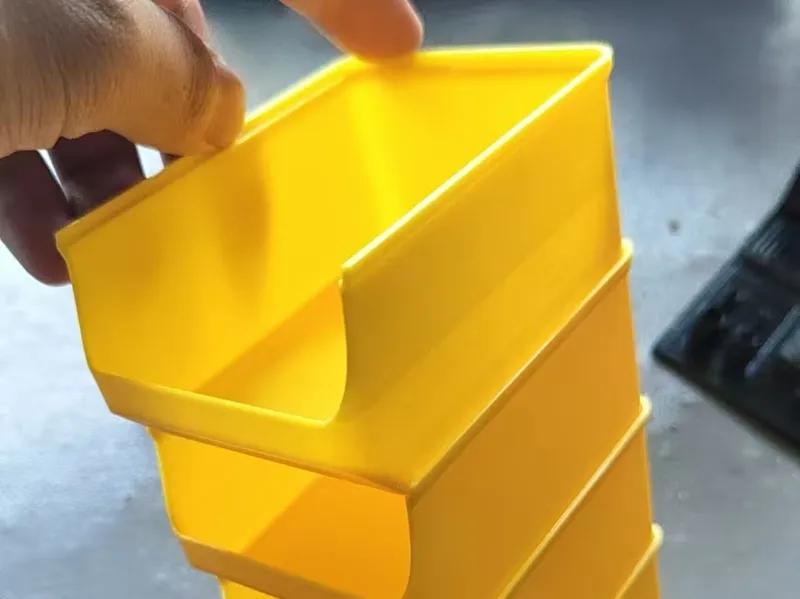 叠叠螺丝收纳盒
