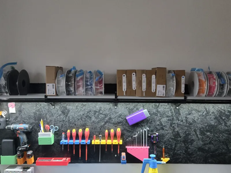 Filament Shelf with optional LED-Strip