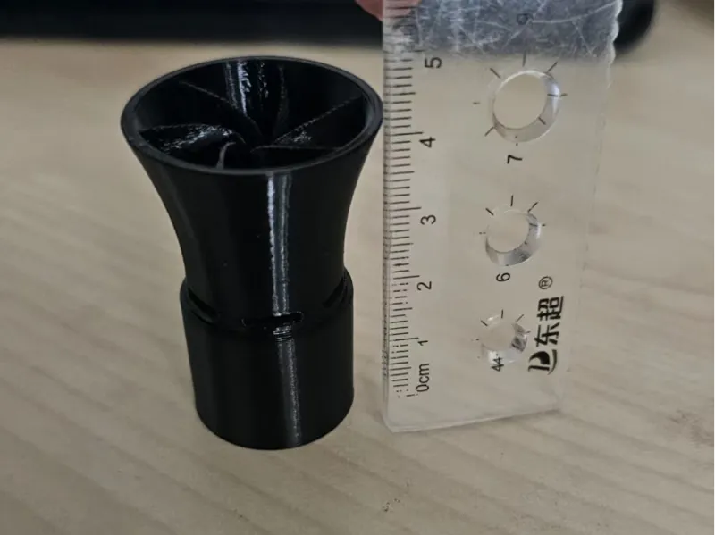 海缸乱流出水口