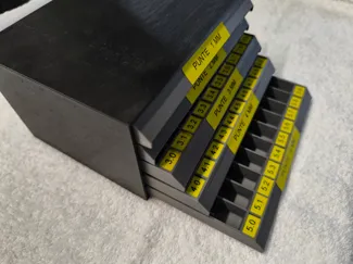 Cassettiera punte